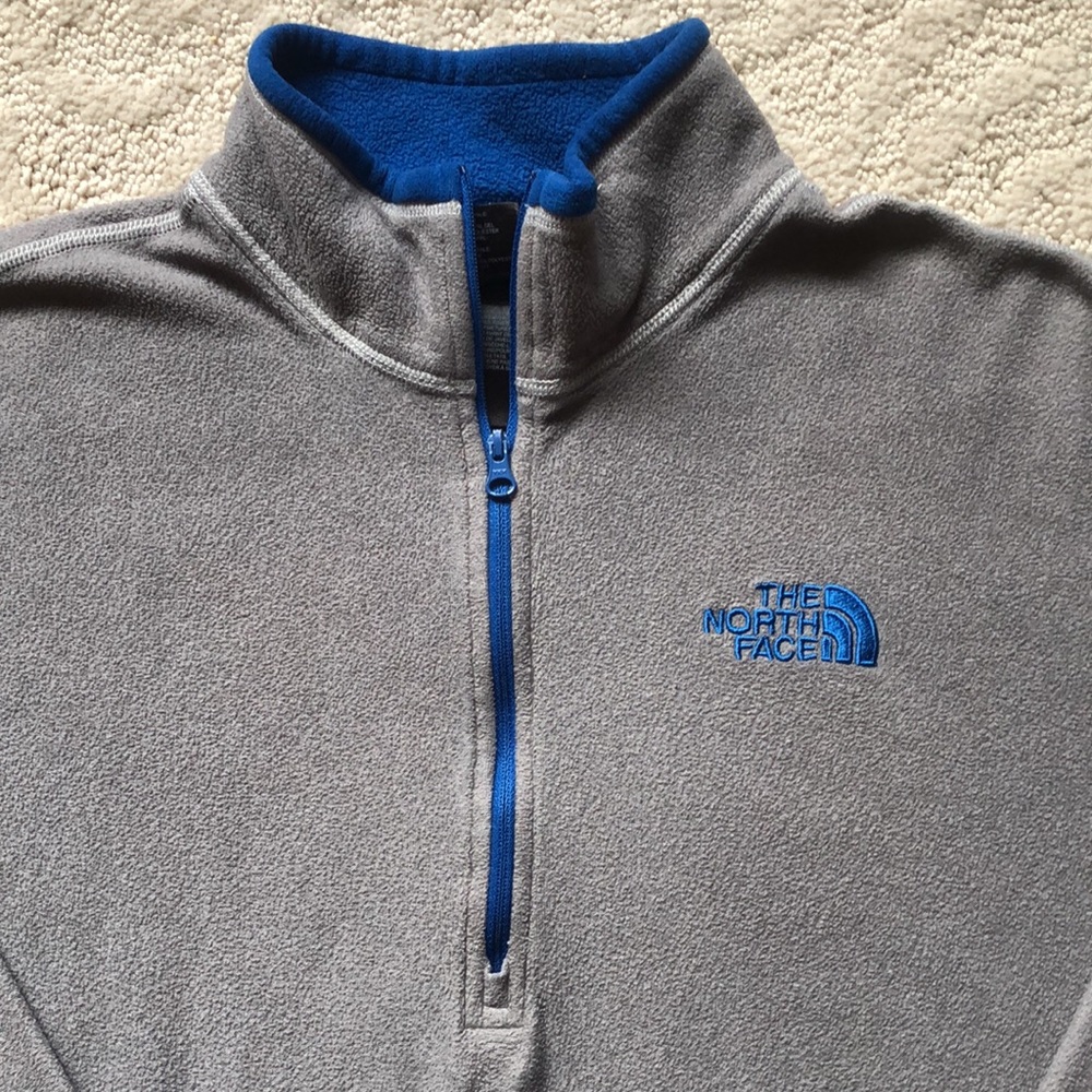 The North Face Gray Fleece Lightweight Pullover - M